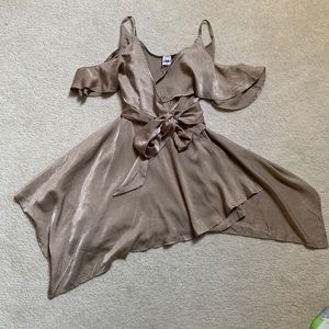 Selfie Leslie Mocha Wrap Dress